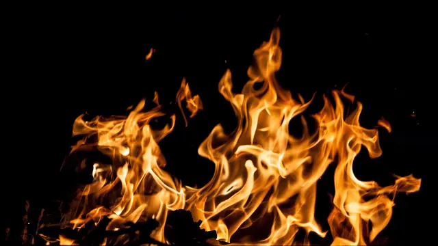 053675700_1603445464-fire-flames-black-background